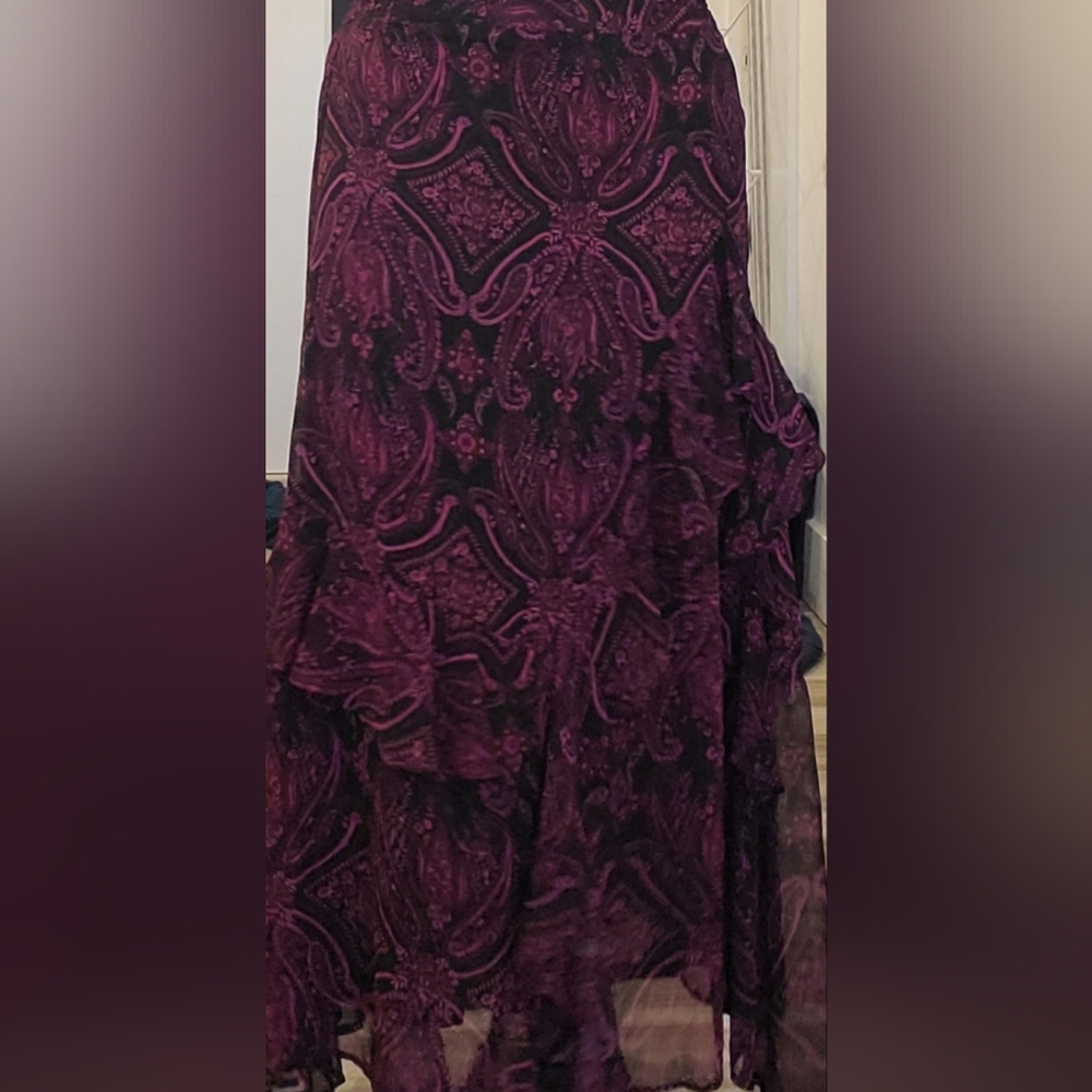 Black & Pink Skirt-M